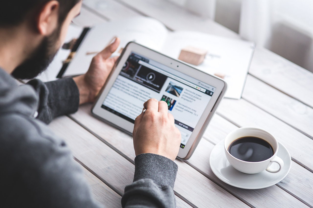 Why Is It Important To Have A Blog On Your Website? 1 Build an insights section people have a reason to read.