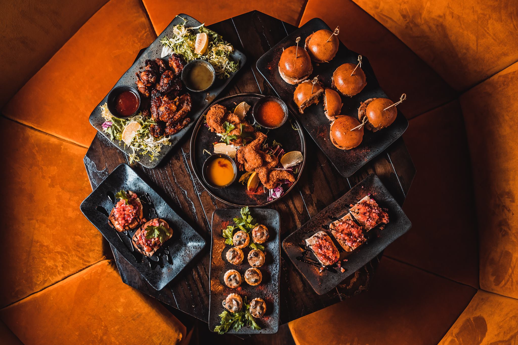 Smokin Bar and Restaurant — Venue concept & design project image 7